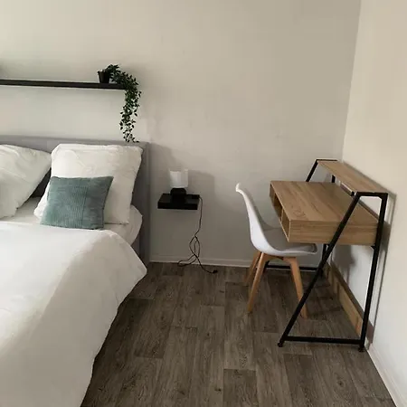 Komfortables Mit Wlan/hbf Apartment Germersheim