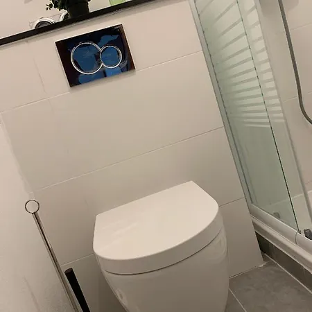 Apartment Komfortables Mit Wlan/hbf Germersheim